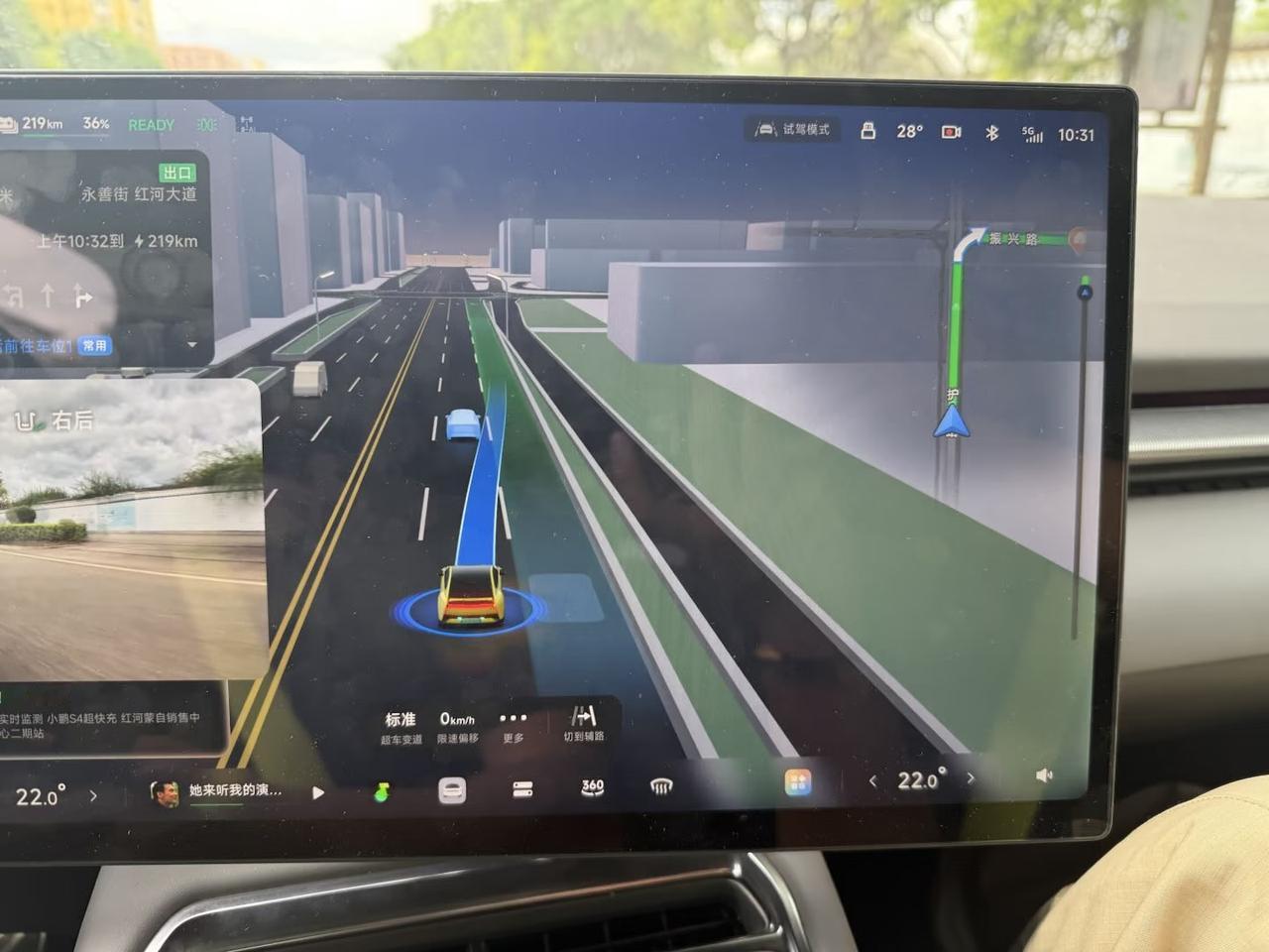 顺风车、网约车开智驾究竟行不行?我个人觉得是没问题的，但是也要尊重乘客的意见以及