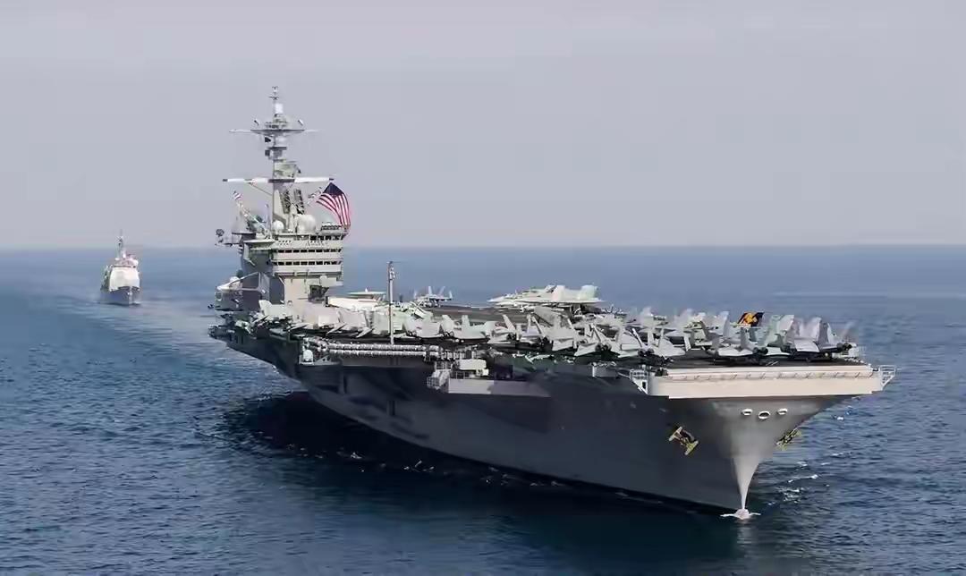 美航母开始“逃离”！伊朗新领袖继位几成定局，反侵略高潮将到来