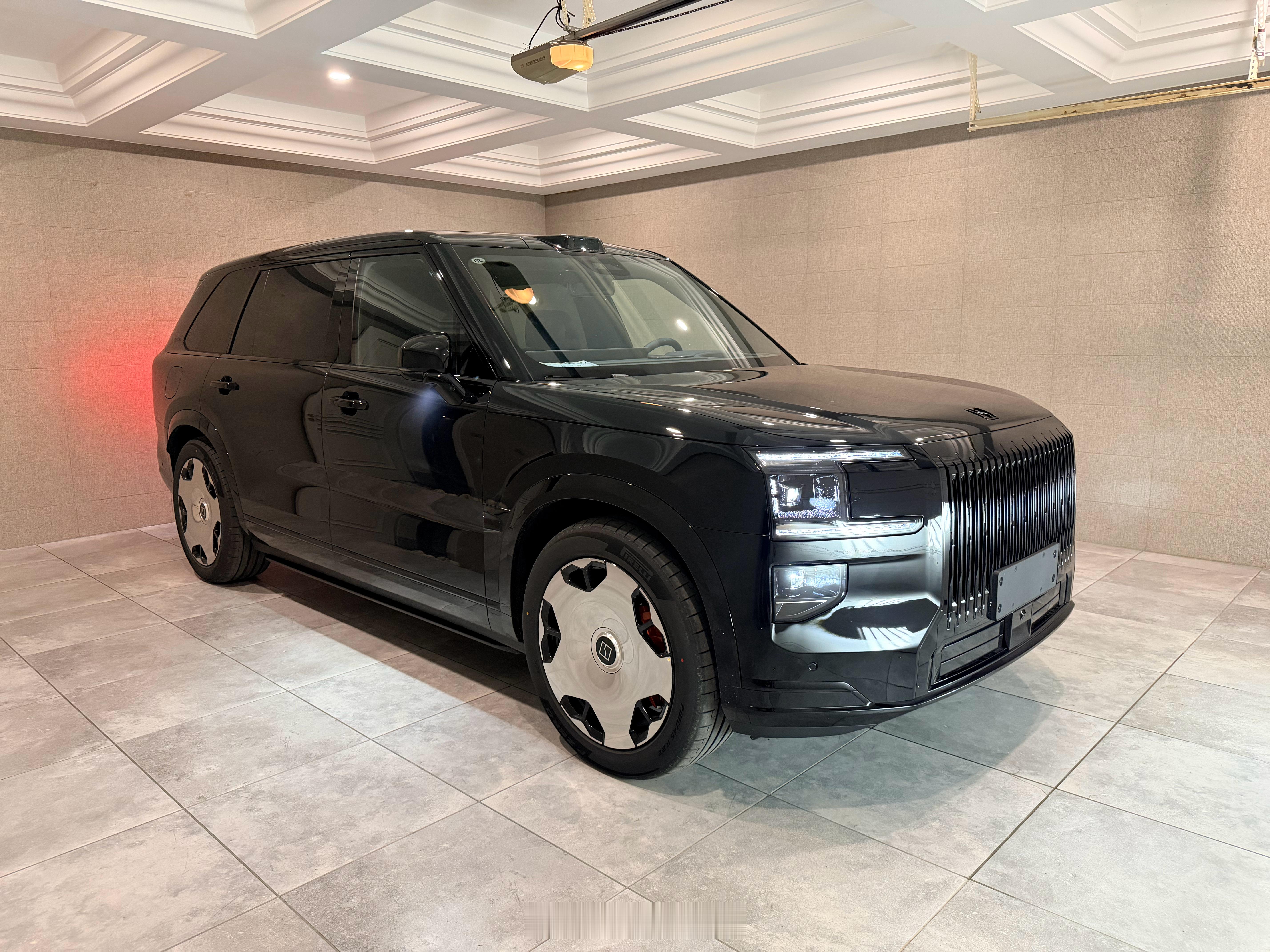 极氪9x 再邀请媳妇拍个撕膜大家看吗？ ​​​