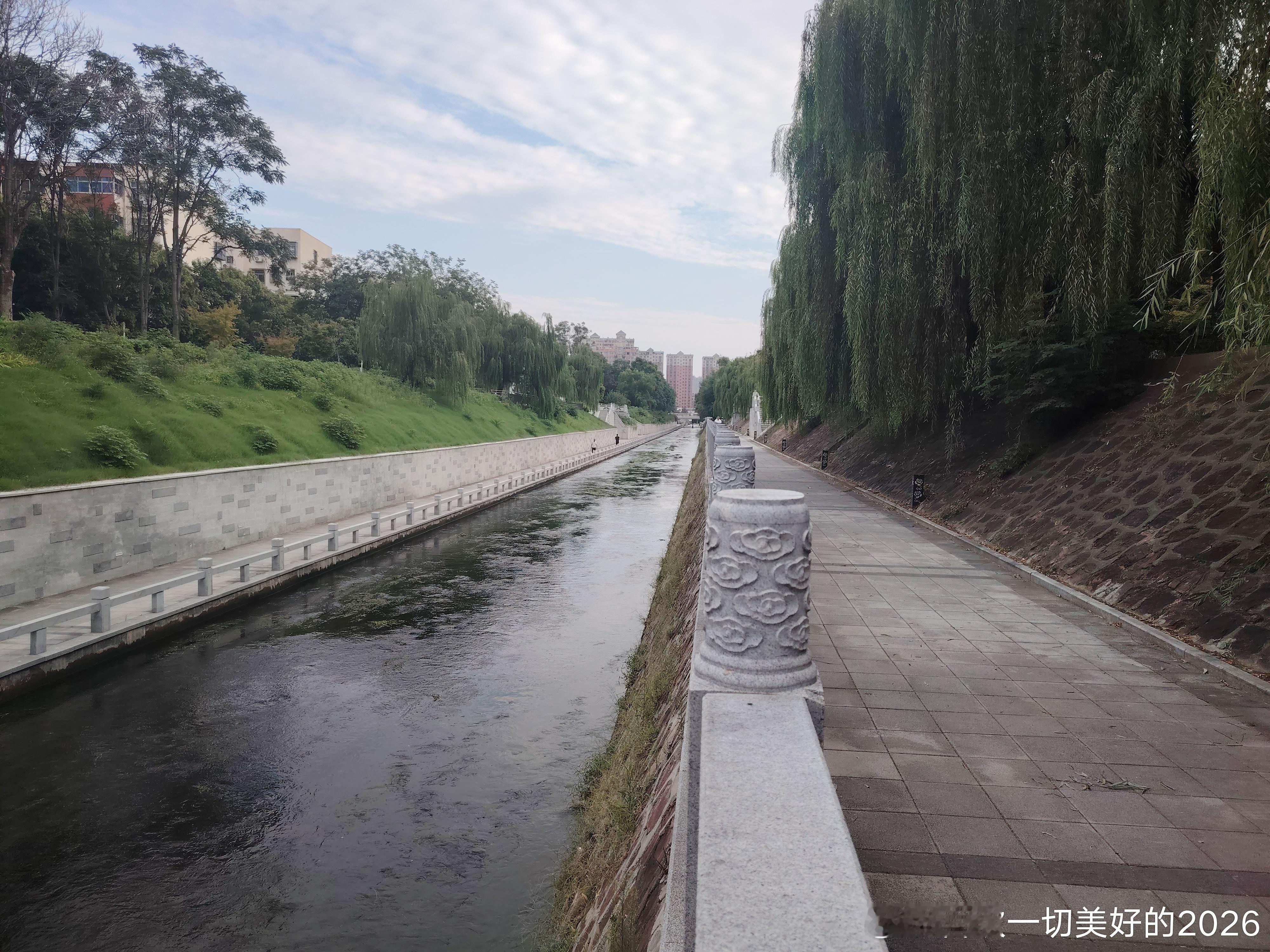 跑河六公里 ​​​