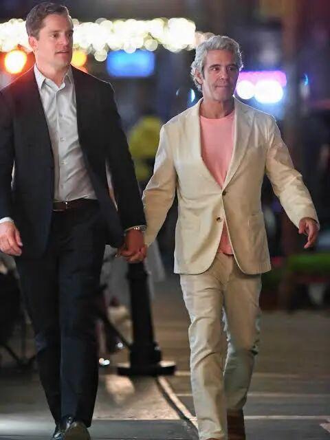 Andy Cohen（安迪·科恩）与 Kevin Sobieski（凯文·索别斯