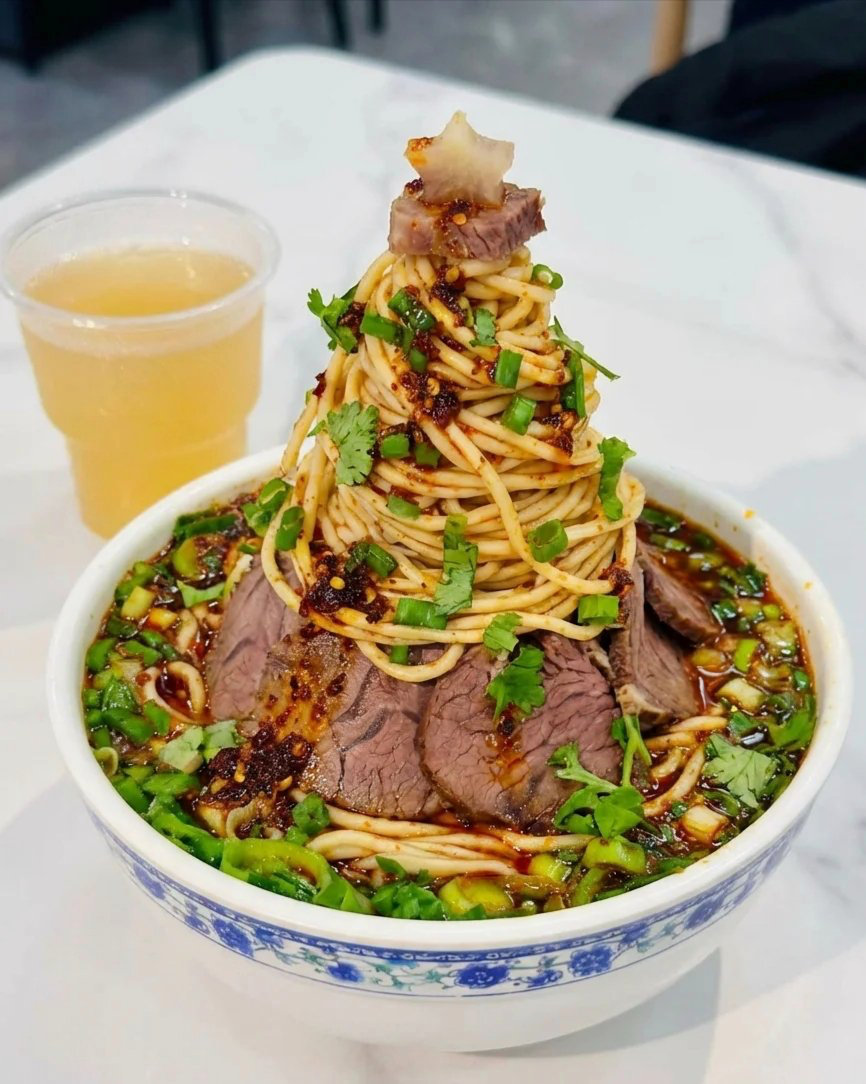 来自祖国西北的圣诞树🎄 