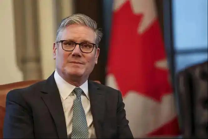 英国首相斯塔默深陷逼宫危机！坚持政治正确却输光底盘，和沉寂经济绝配

英国政坛最