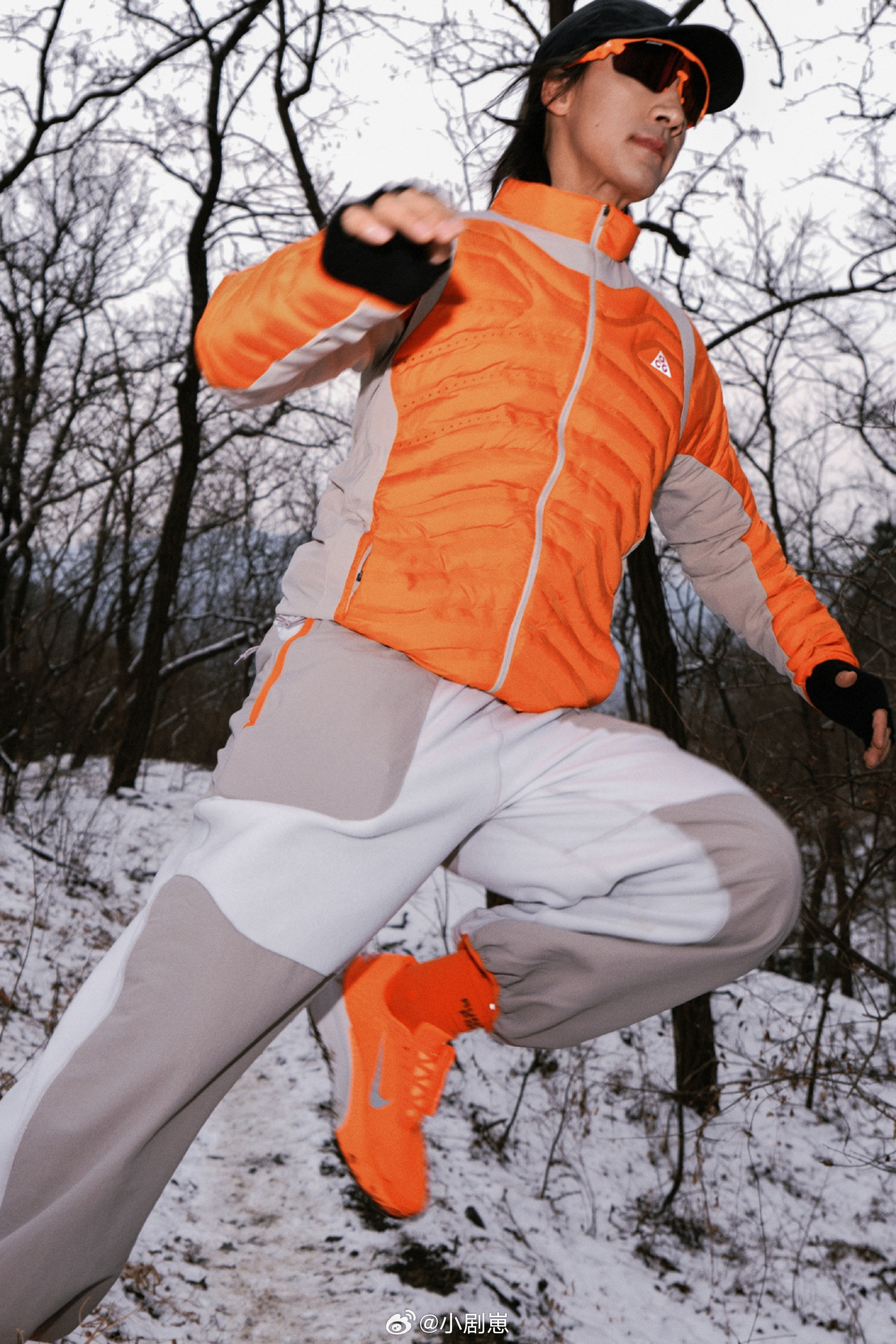 此沙 上班不如下班每次看此沙户外的样子都好心动，又阳光又自在，瞬间也想跟着去露营