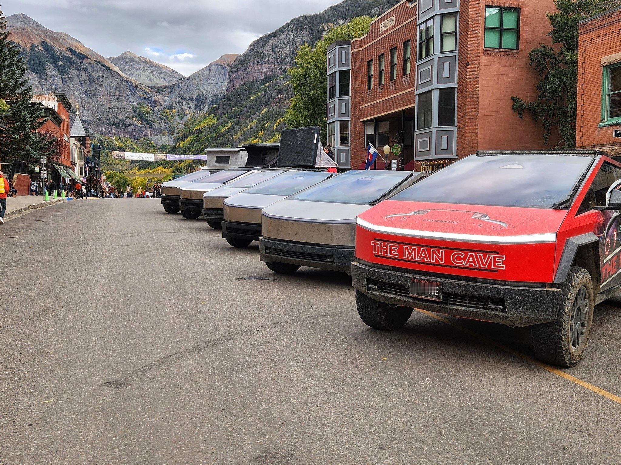 12月29日，特斯拉中国与“上海车展车顶维权案”当事人张女士名誉权纠纷案出现新进