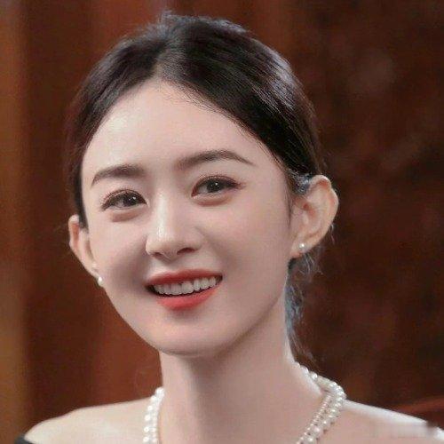 赵丽颖的“女本位思维”体现在其长期公开表达的价值观念、角色塑造实践及职业发展路径