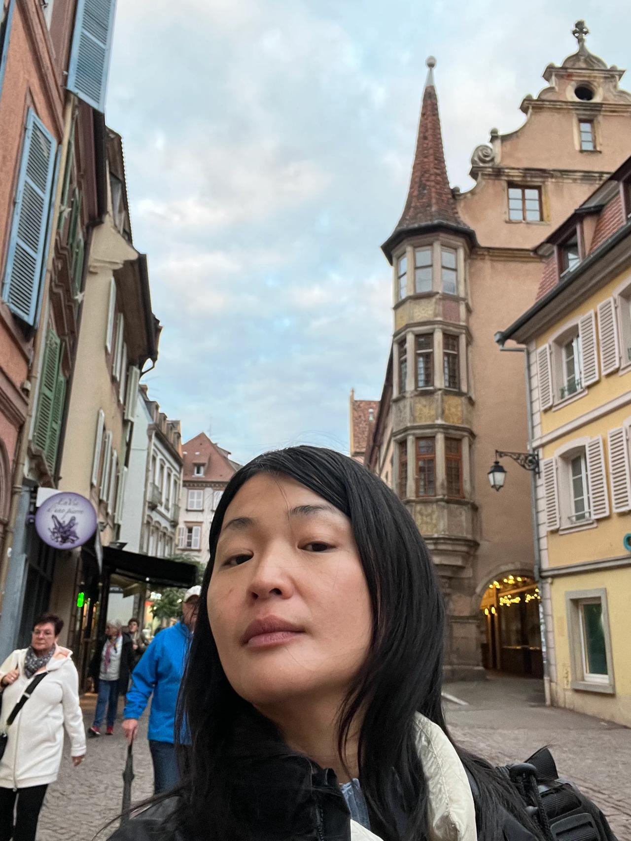 据说是法国🇫🇷最美小镇科尔玛，阴天也很好看@头条旅游 #法国旅游#