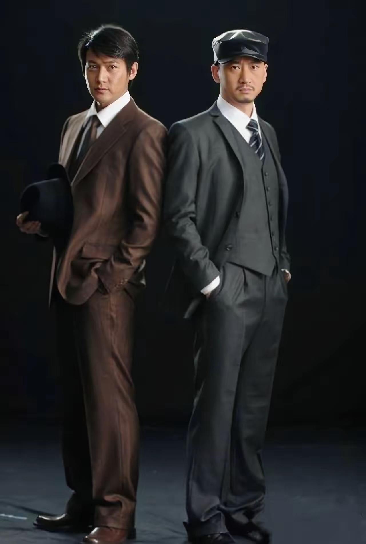 嘿，原来还真有这么回事！

周杰和陆毅这两位曾经都饰演过少年包青天男主角的演员，