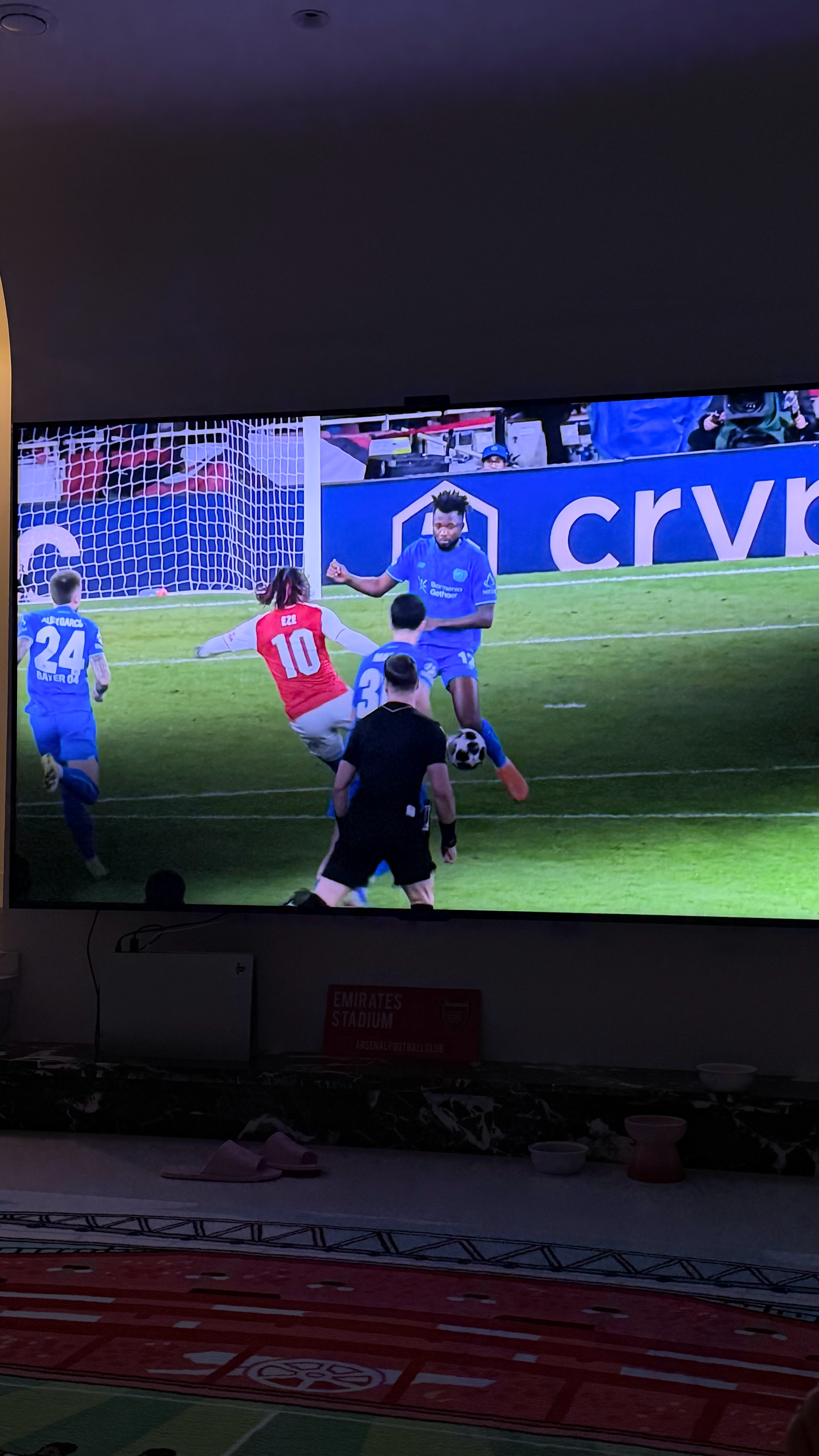 终于踏实了，这个区域我愿称之为埃泽地带！