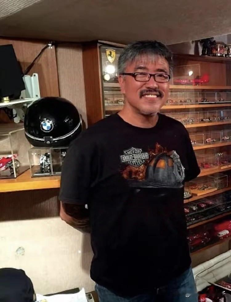 万万没想到，音乐人屠颖如此厉害，看到去世的消息，深感惋惜！
11月1日，据媒体报