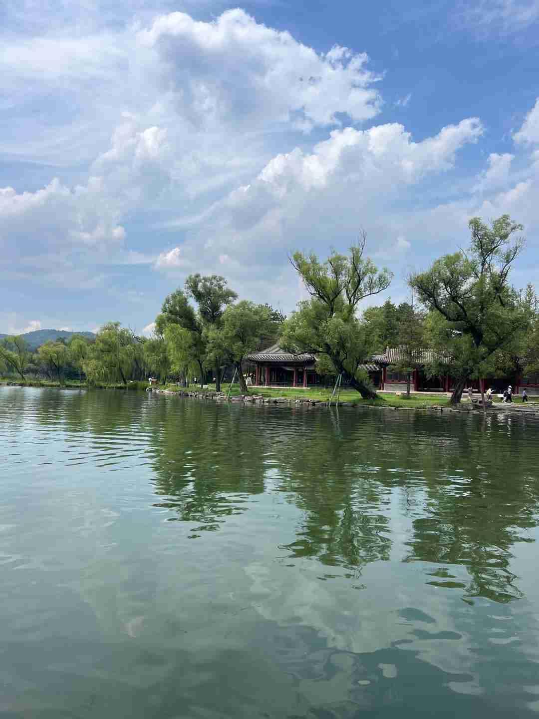 我的今日状态：😁轻松愉快
我这里的天气：☀️晴天