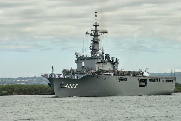 每天认识一件兵器 日本“大隅”级坦克登陆舰“大隅”级坦克登陆舰是日本于20世纪9