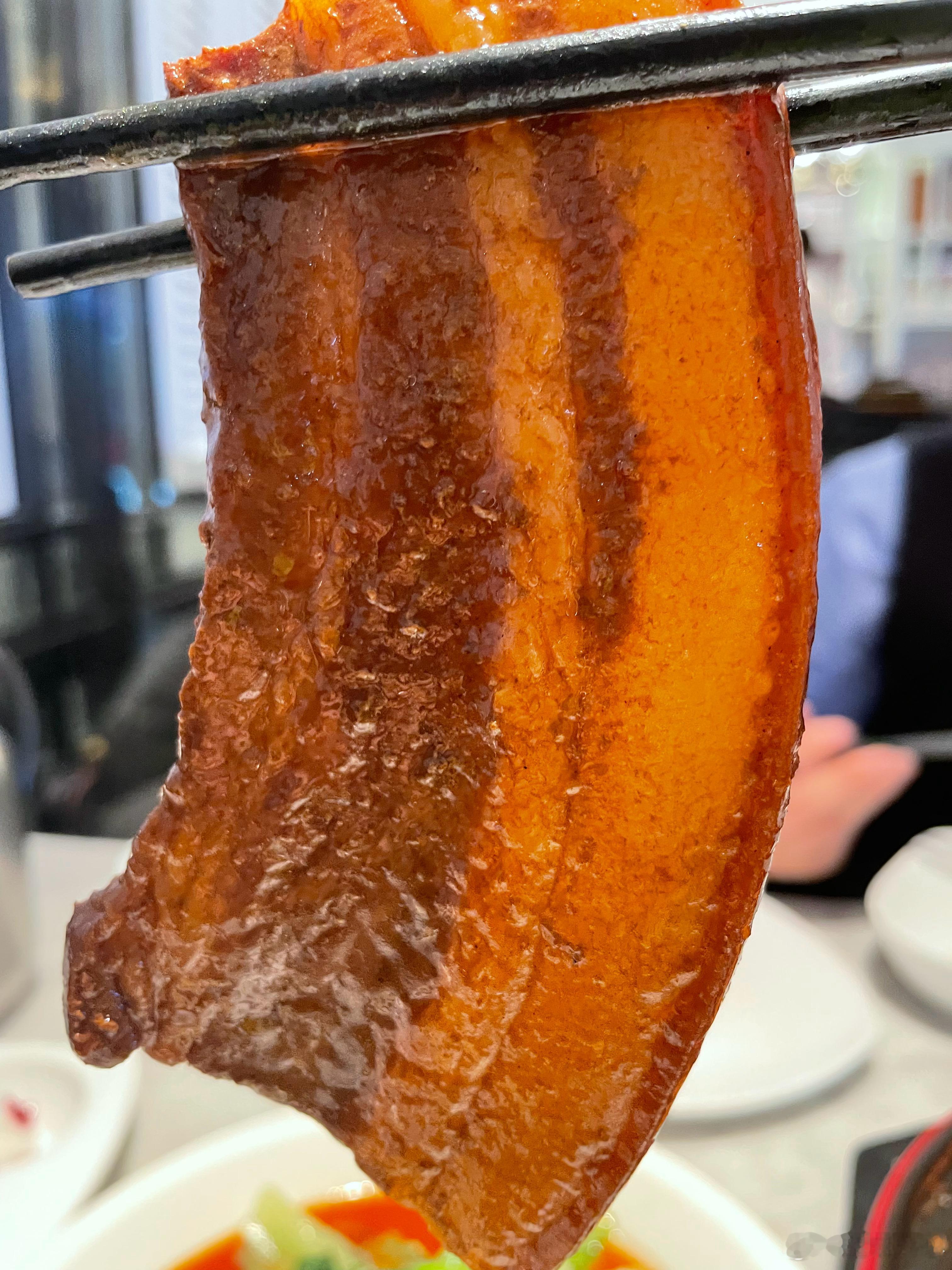 城南往事—济南美味济南生活 把子肉满满的很有食欲 济南·济南恒隆广场