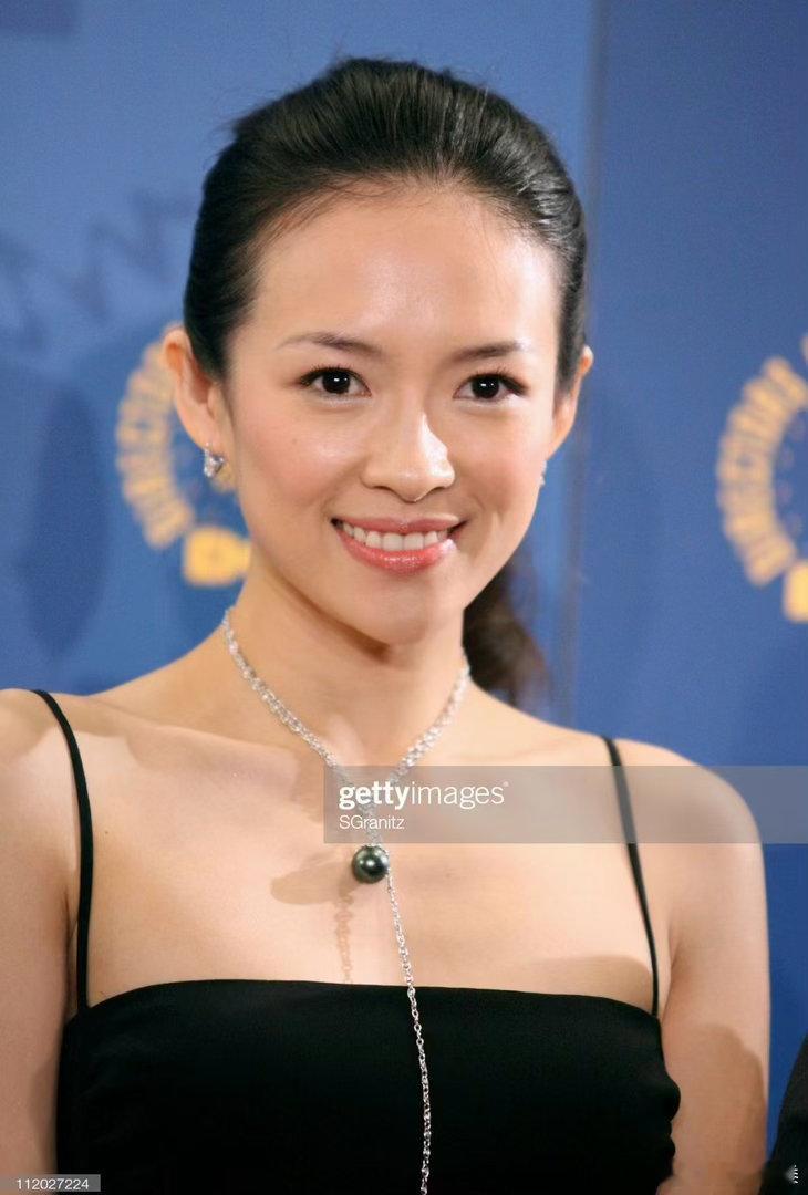 G社章子怡生图章子怡误入温网的电影女主 外网顶级镜头专挑短板抓拍，章子怡依旧凭绝