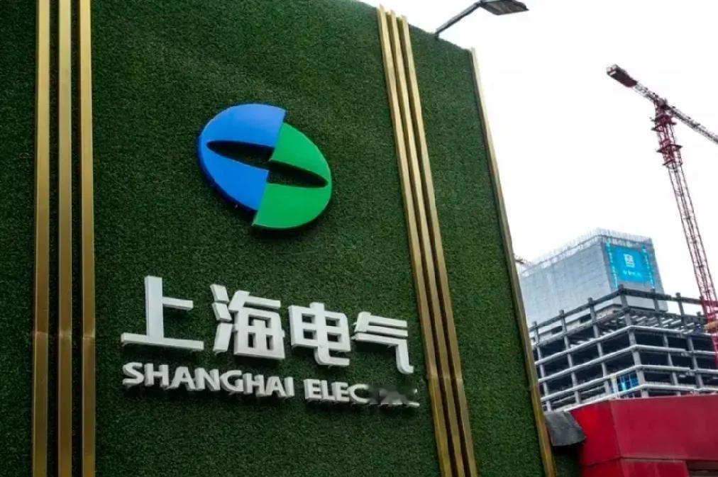 今天大盘全天走震荡走势，但sh微电子借壳上市相关概念股走得还是可圈可点。下面列出