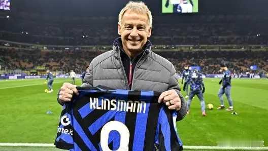 克林斯曼：国米所有问题都出于心态；我十分欣赏齐沃的直率克林斯曼接受《米兰体育报》