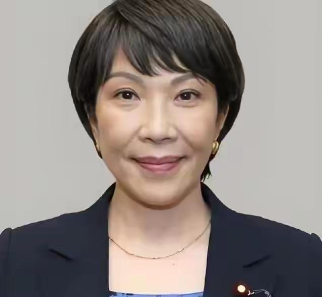当日本国内发生激烈矛盾时，不好处理时，她的民调下滑时，高市早苗就会越来挑衅中国，