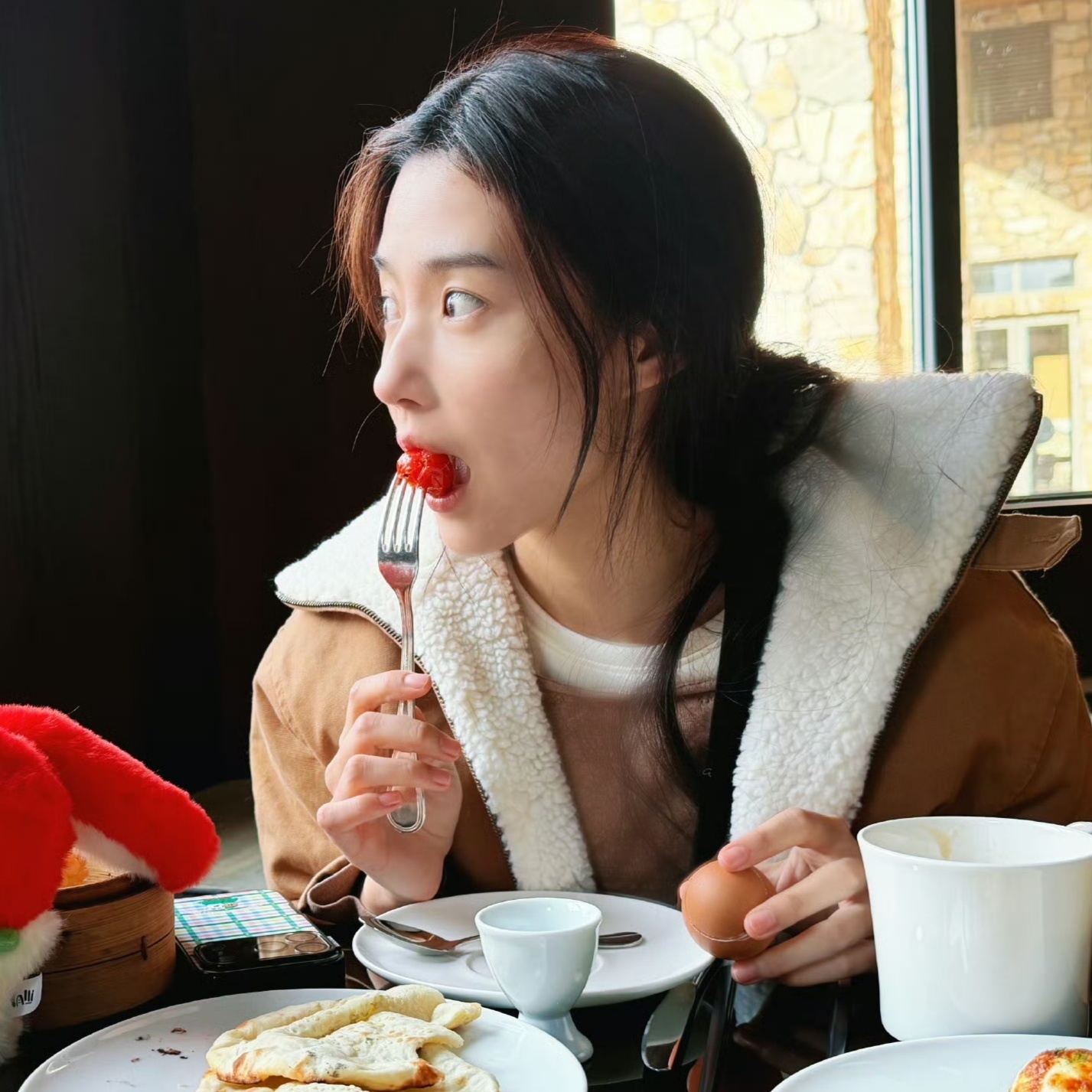 和我吃饭从不A钱之人◜ ॱଳ͘ ༘🍧🍤🥘卢昱晓