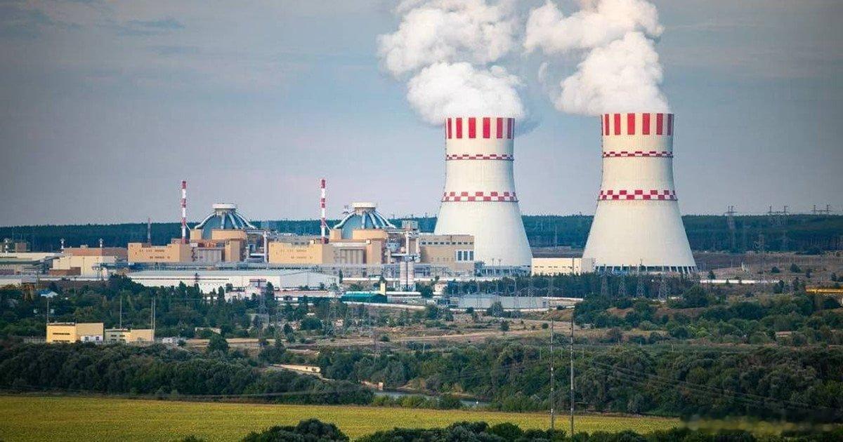 大递方面称，两天前，沃罗涅日盒电站遭到无人机攻击，导致该电站的几个发电单元与电网