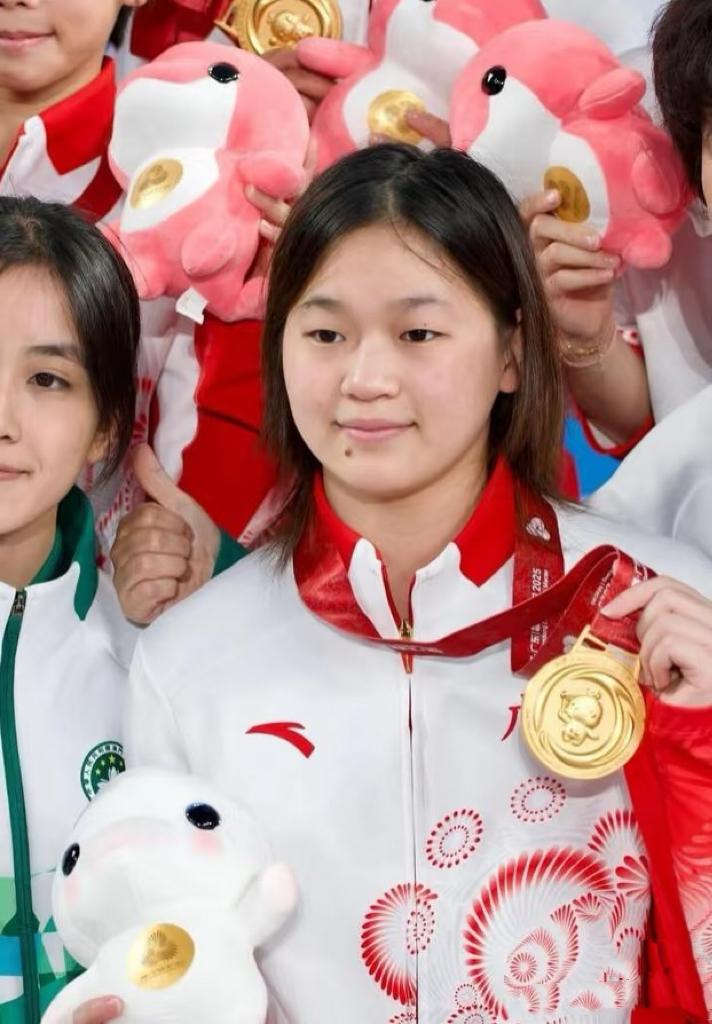 被人从云端狠狠踹下来，是什么滋味？
180多天，从国家队“放养”回省队，对一个十