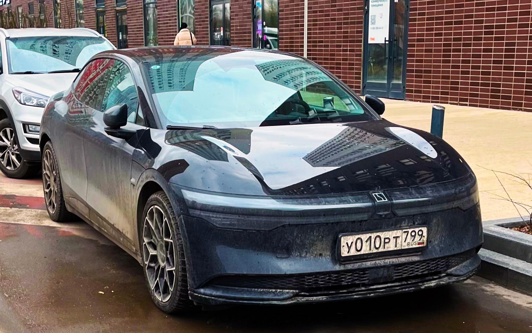 Zeekr 007 / Jetour Traveler / Voyah Free