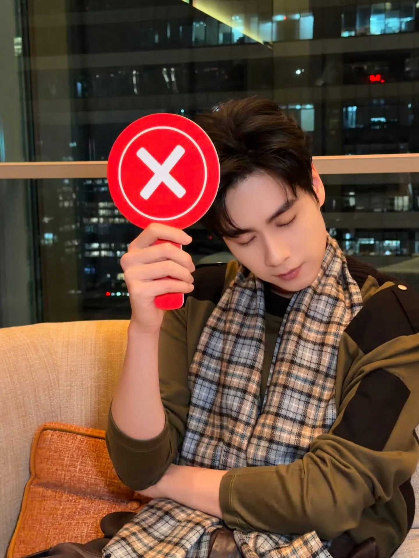 胡一天说啥都是对的 看到帅哥要说bingo