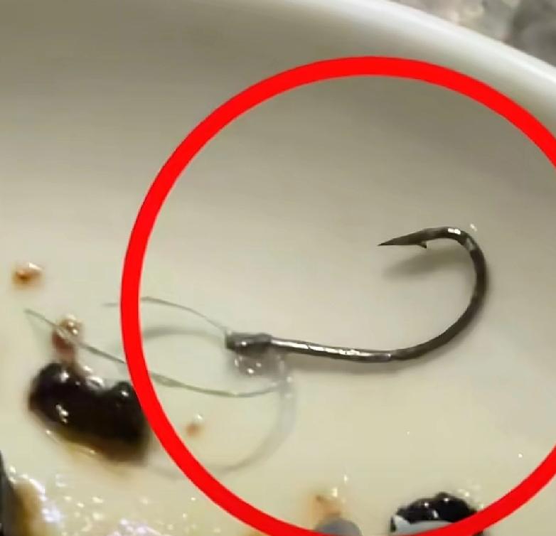 在上海这种级别的饭店，没想到也能犯如此简单的错误
上海一位朋友经常喜欢在上海的全