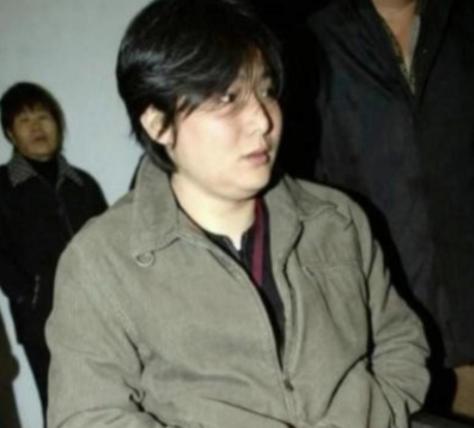 陕西一女子1988年丢了儿子，为了找娃，她跟丈夫离了婚，32年后，她终于在四川找