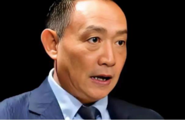 卢麒元说：最狠的间谍，不偷你的情报，也不策反你的人，就像有人进了你家，不偷钱不抢
