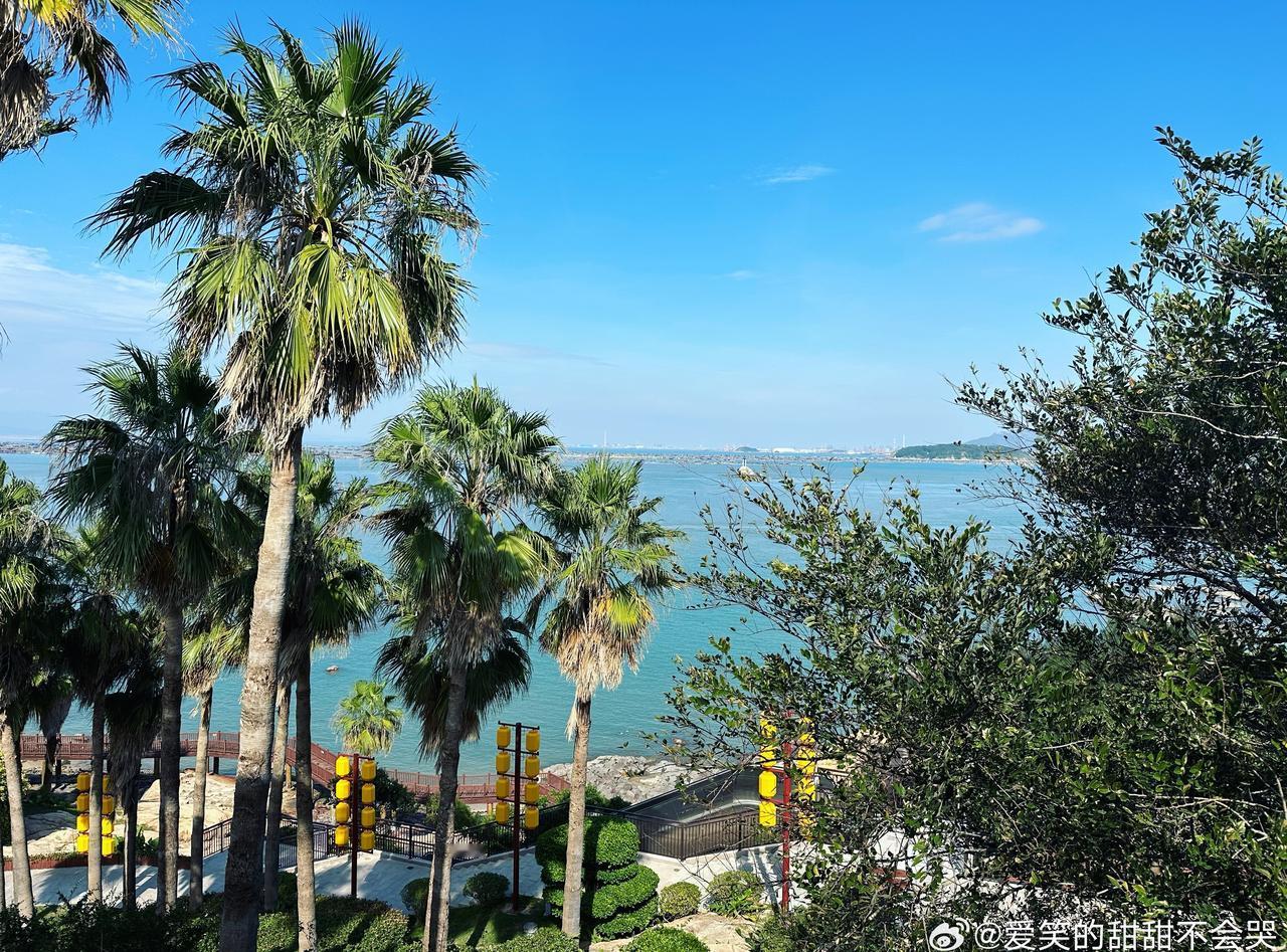 🚗旅行第三天，从漳州城区自驾到东山岛，一场山海奔赴不过1.5小时车程。
这里的