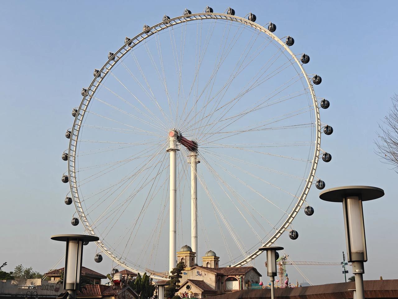 欢乐海岸PLUS，一个吃喝玩乐住宿购物应有尽有的国家3A级旅游景区！

顺德欢乐