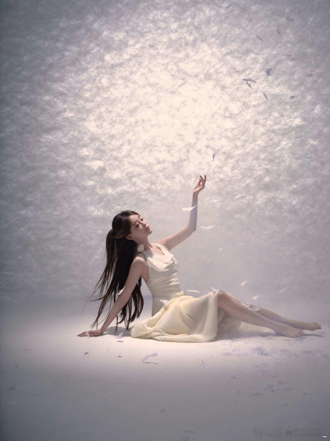 祝绪丹生日蛋糕是一颗蛋以趣味满满的鸡蛋蛋糕庆生，巧妙的谐音设计尽显巧思，牢牢记住