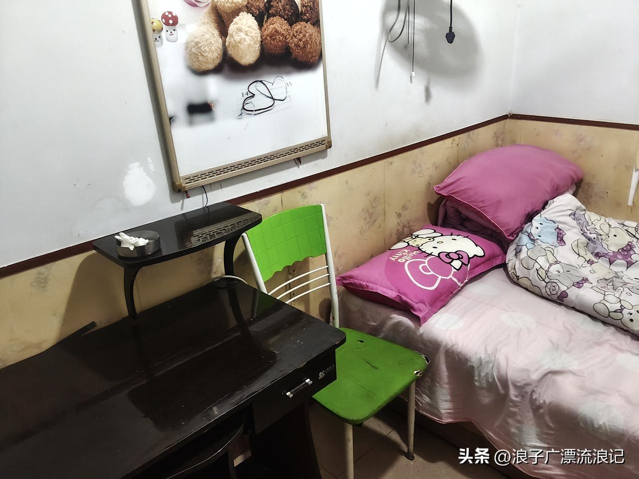 淄博旅游爆火，住宿需求大增，我却在张店区步行街中段的双烨旅馆遭遇了糟心事。老板在