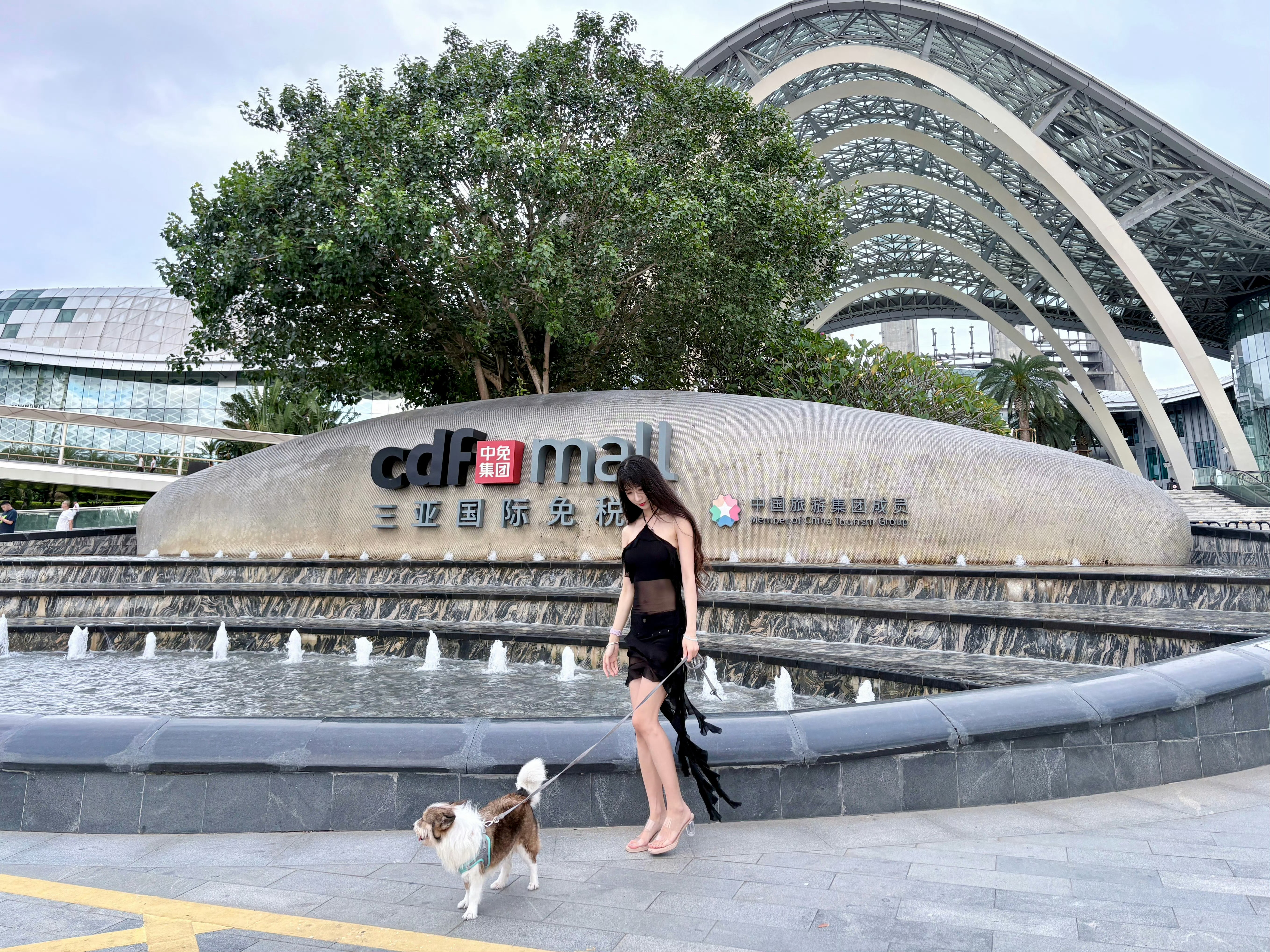 你是我毛茸茸的外套，冬日温暖的怀抱，大雪里的避风港，余生要牵手的意中人  