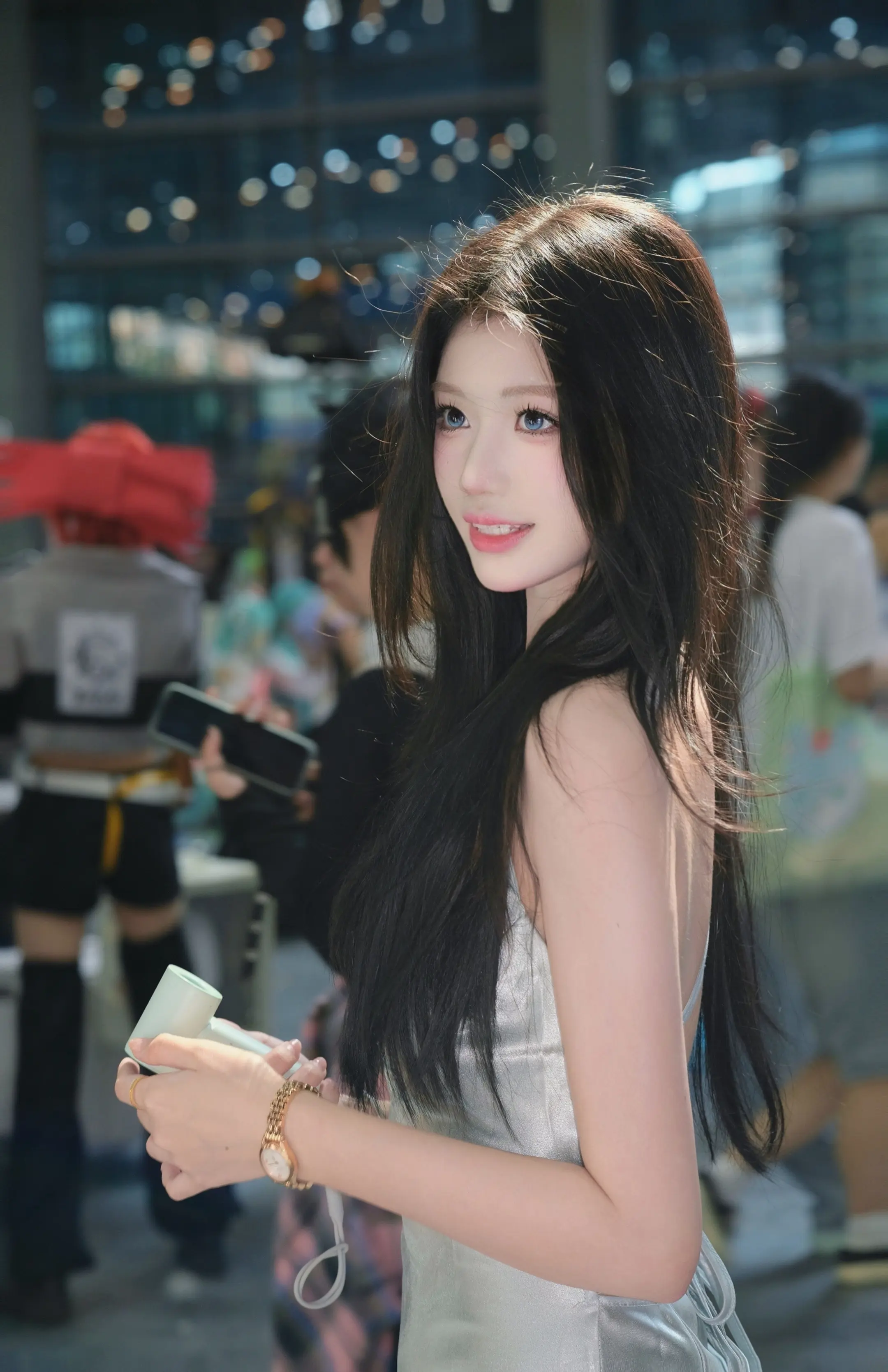 欧巴정신차리。     （听说用这个音频会有爱丽丝们的支持～💕）