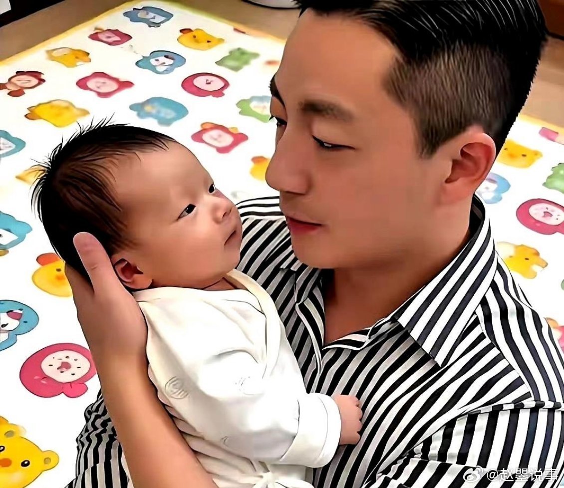 近日，马筱梅直播间回应亲生儿子小汪宝的姓氏。马筱梅很绝对地称“从来没有提过让儿子