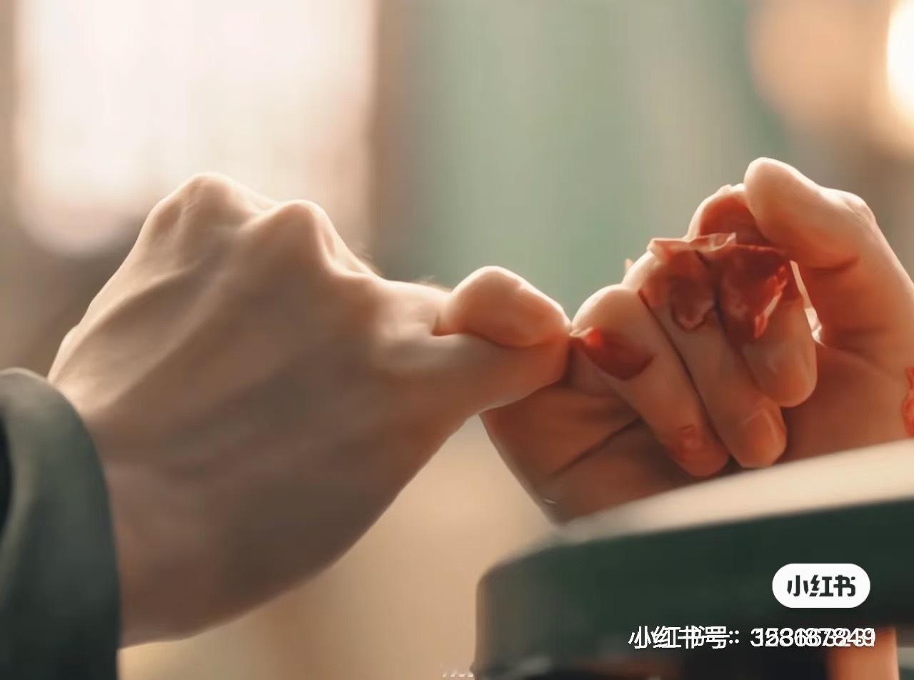 早上好[送花花][送花花][送花花][送花花]和宝拉钩！被宝牵着一辈子[舔屏][