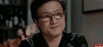 在综艺节目《五十公里桃花坞》第五季的嘉宾自我介绍环节，汪峰如此说道：我基本上没参
