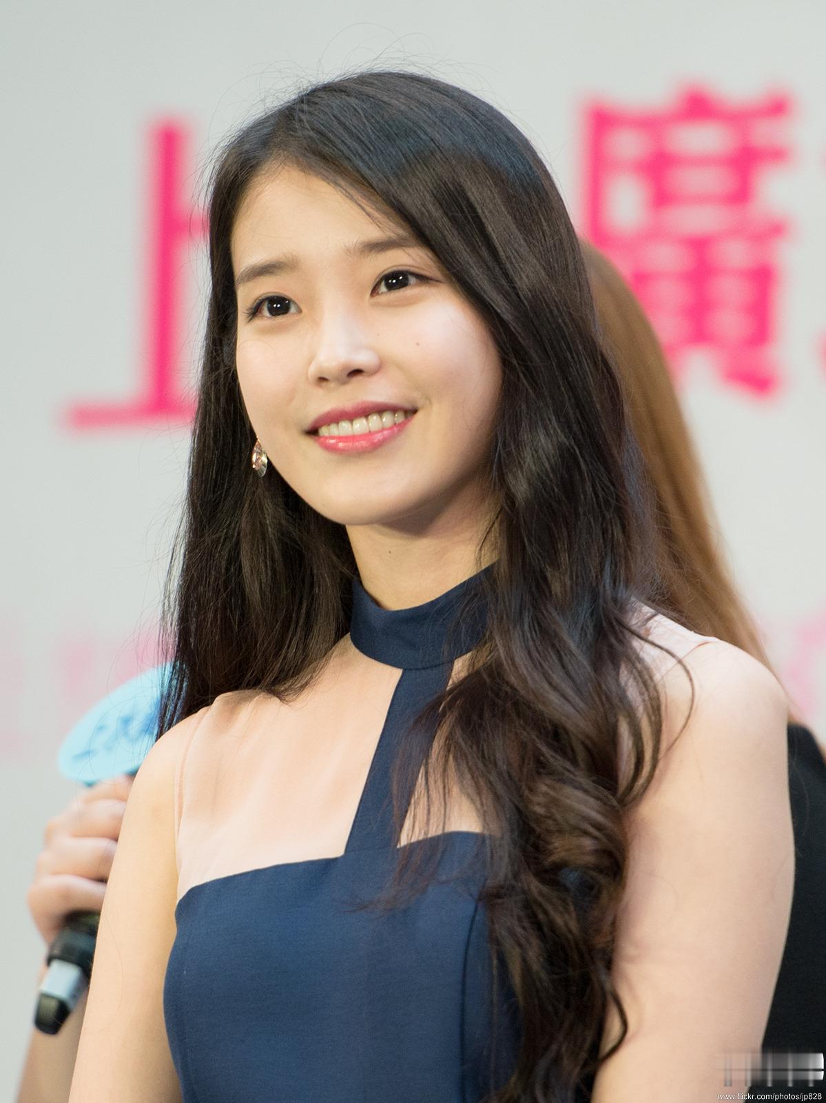 IU  ❤️IU韩国第一女solo 2015年时光机🐥150912 IU香港粉