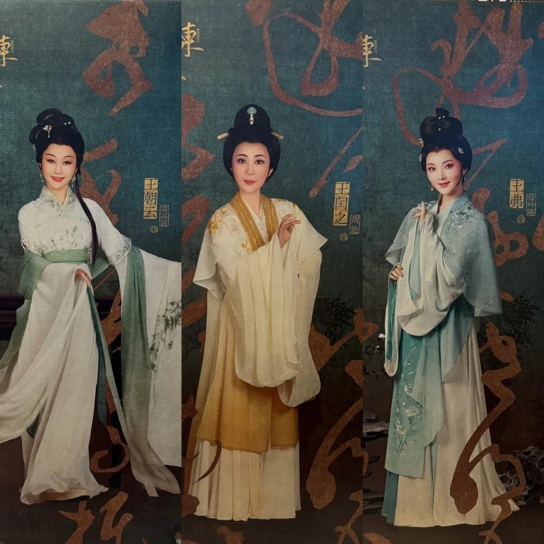 有网友去看了《苏东坡》，表示真的很不错，甚至是很惊喜。故事线很完整，舞美相当赞，