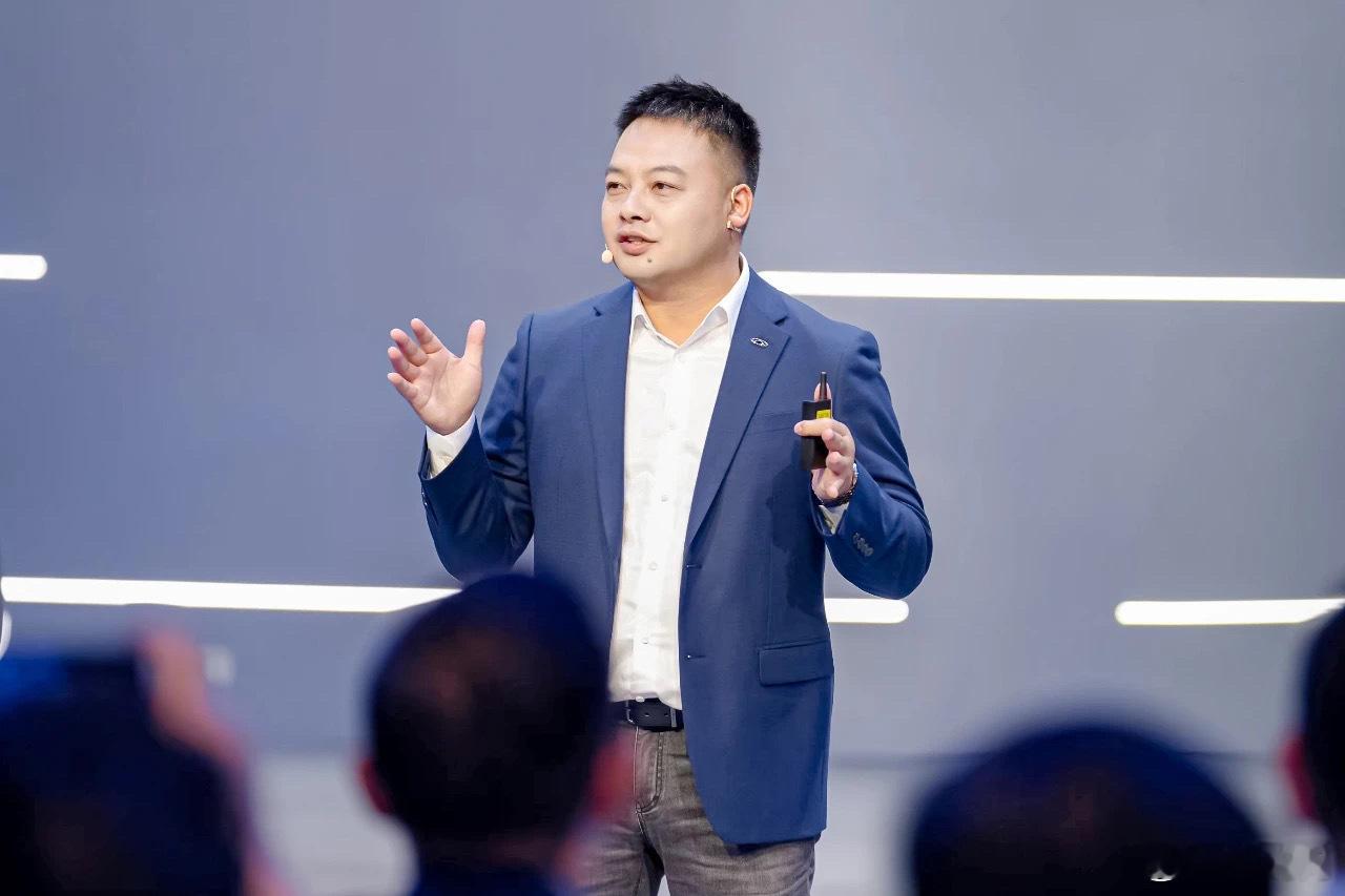 奇瑞重大调整！奇瑞整合旗下四大事业部，李学用统管根据最新消息，奇瑞汽车即日起成立