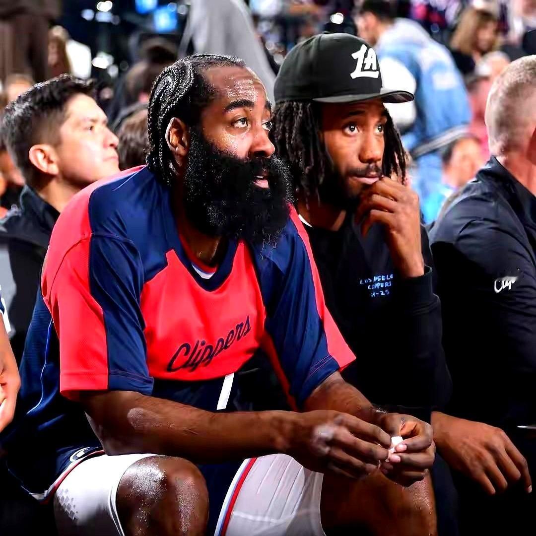 “鲍尔默又花1.6亿给一位病号，图啥？”昨晚的球友群里，有人甩出这条新闻，瞬间把