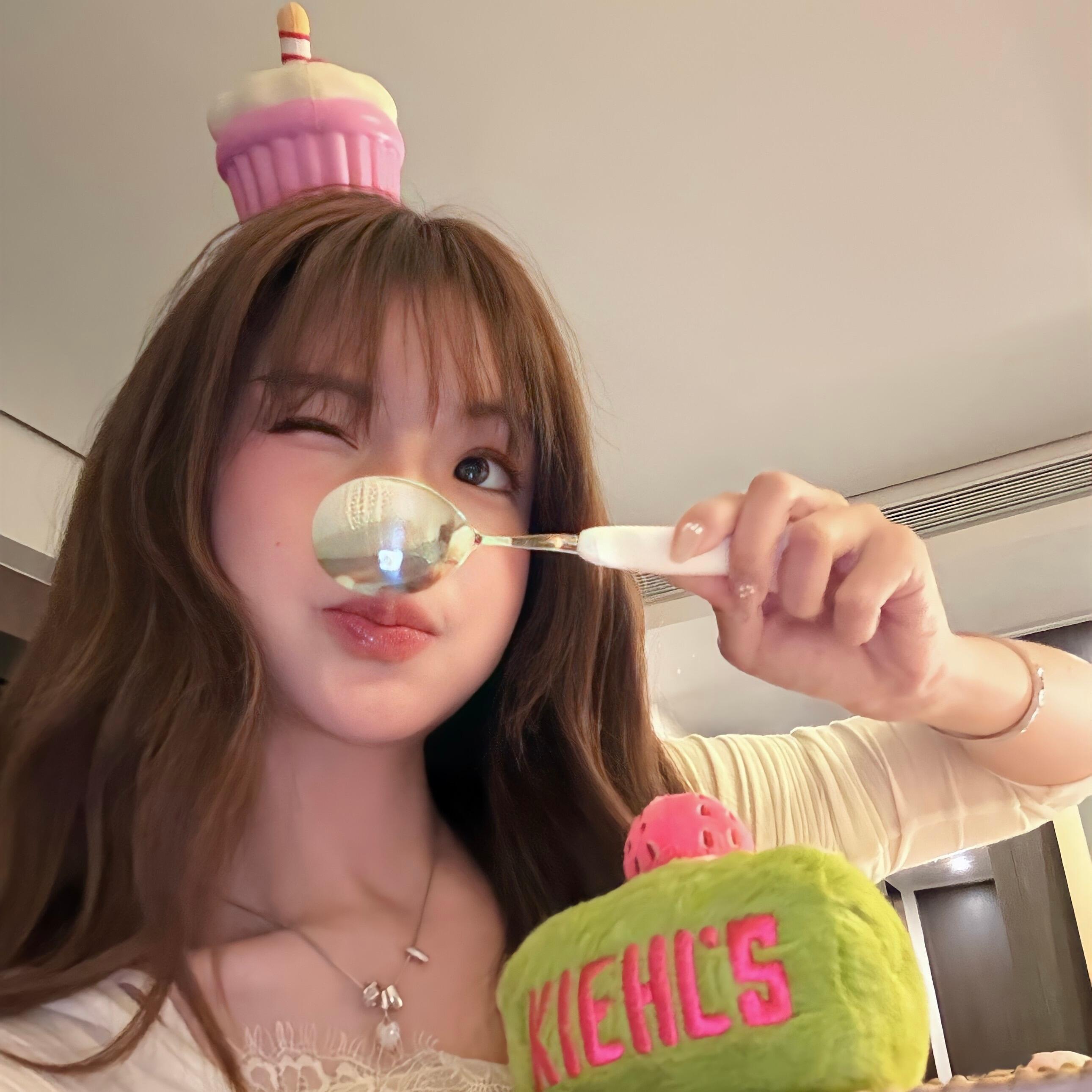 𝐖𝐞𝐂𝐡𝐚𝐭头像｜女生头像｜优质女头 | 氛围感女头丨ins风丨高级