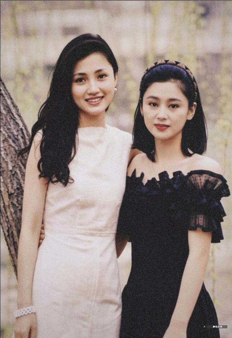 林芳兵虽然饰演过杨贵妃，但还是陈红更美
你觉得呢？两大神颜 林芳兵