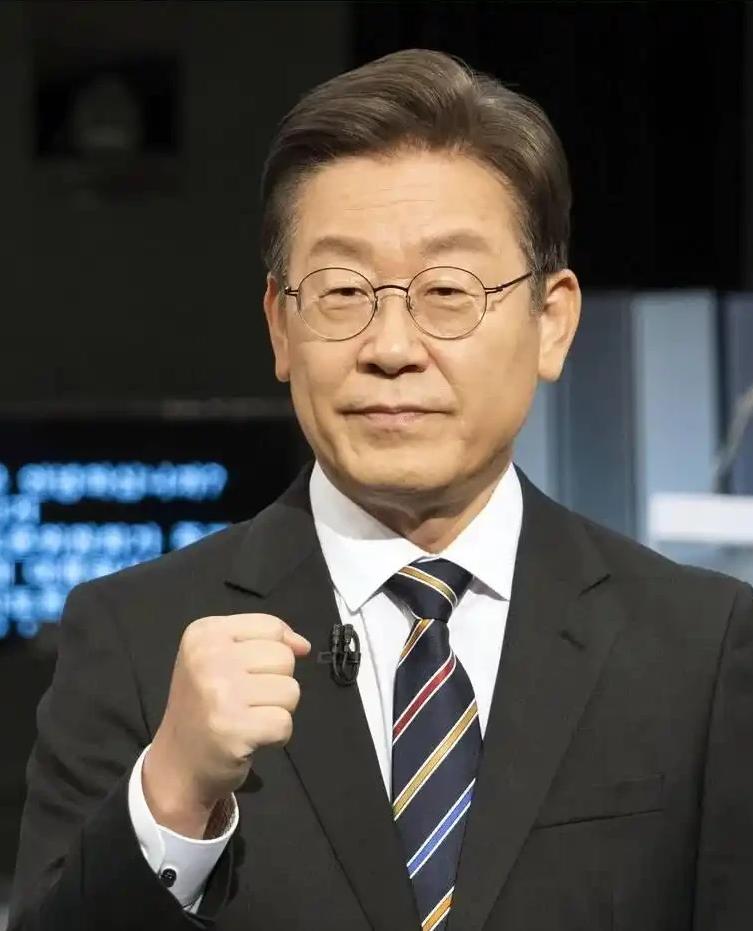 韩国传来一个大消息，
2026年5月7日，韩国政府正式宣布成立全新跨部门机构——