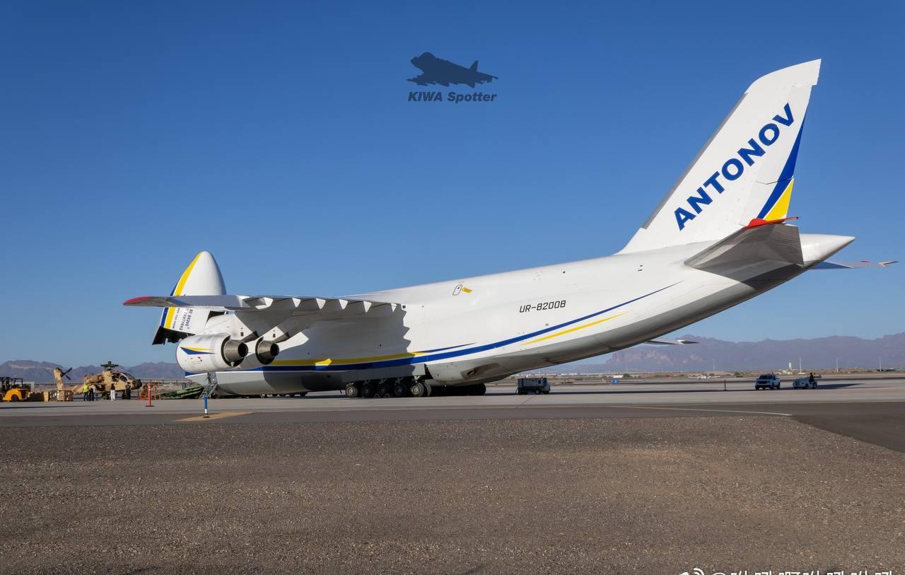 威武~~~乌克兰航空公司的安124（UR-82008）到美国运输ah64去印度~