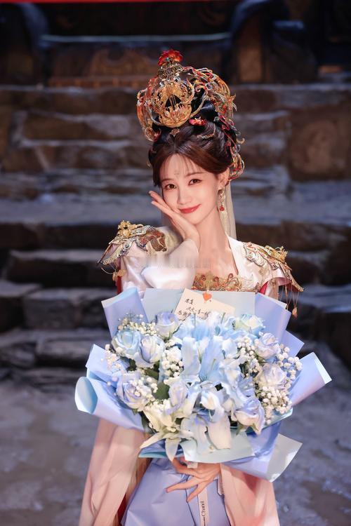 李一桐、陈鑫海主演的古装仙侠剧《古乐风华录》，共40集，腾讯待播。 