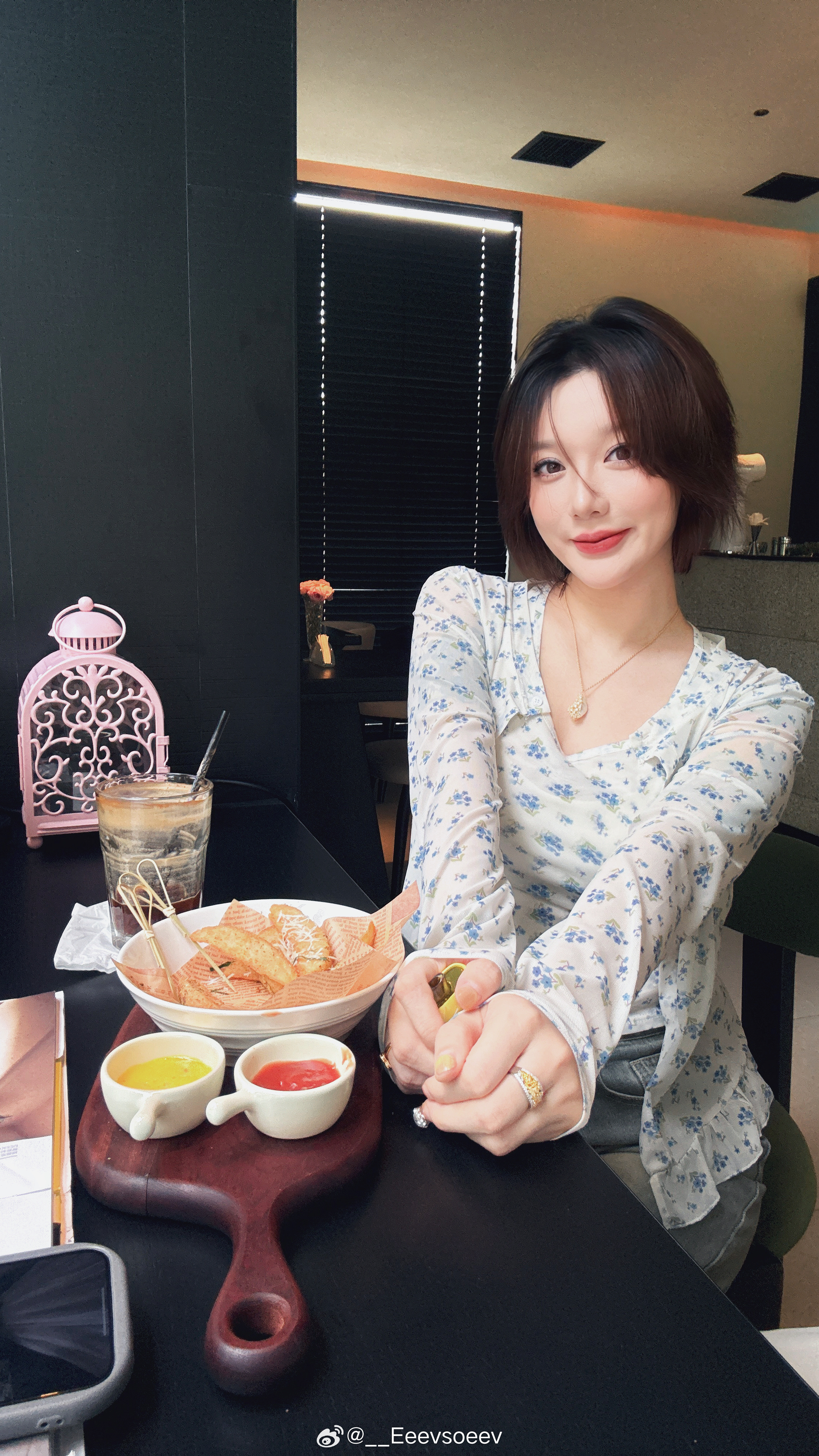 今天是甜妹🍬今日穿搭[超话] ​​​