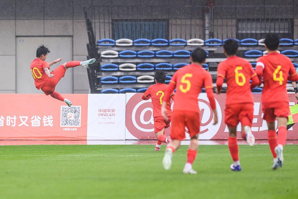 三战全胜夺冠！四国赛-袁博涵两传一射 U16国足4-2韩国------北京时间5