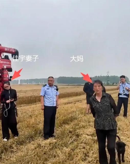 最近襄阳麦收的“割四赔五”事件，真的越看越气，越想越寒心！

闹出这个新词的人，